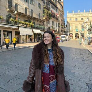 Meet your Posher, Sam